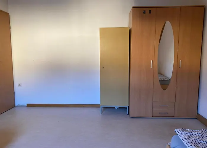 Shk - Moebliert - Wifi - *